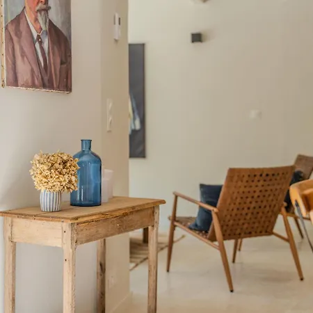 By Interhome